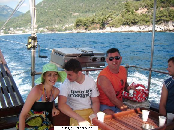 Sa ne Cunoastem Mai bine - eu si sotzul meu in Grecia anul trecut Dupa cum - Diverse
